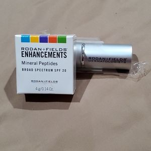 Peptides powder in bronze INCLUDING brush